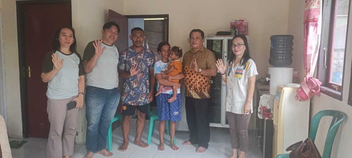 Sapaan Kasih di Puri Warem: Care Departemen YHS Manado Doakan Calon Jemaat Baru